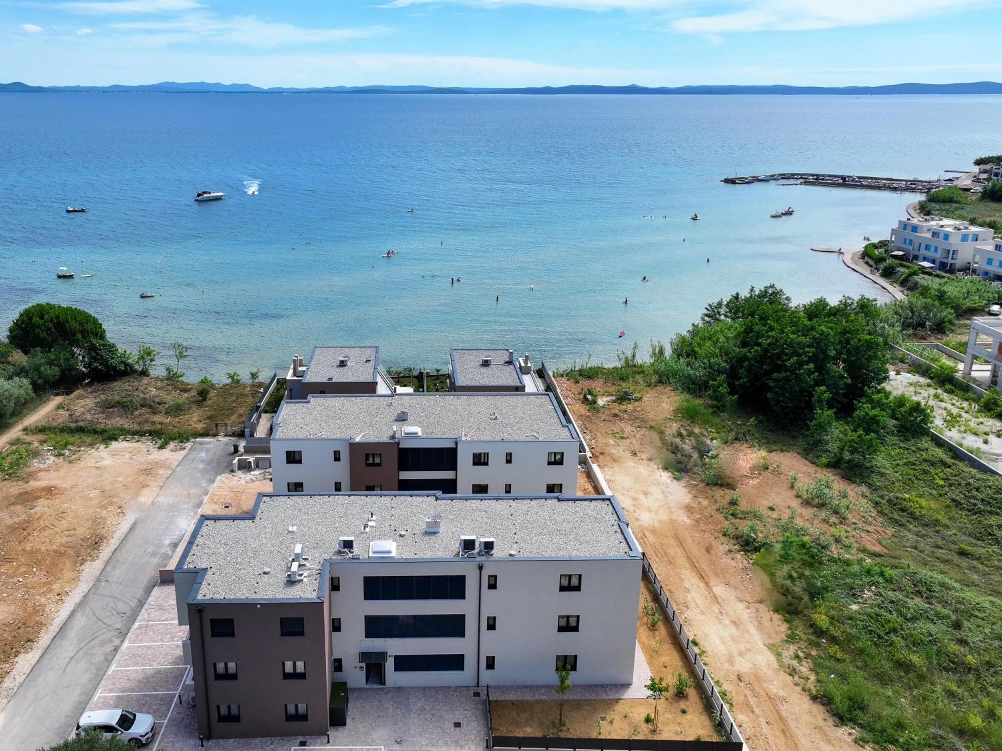Deluxe Apartments Privlaka On The Sand Dış mekan fotoğraf