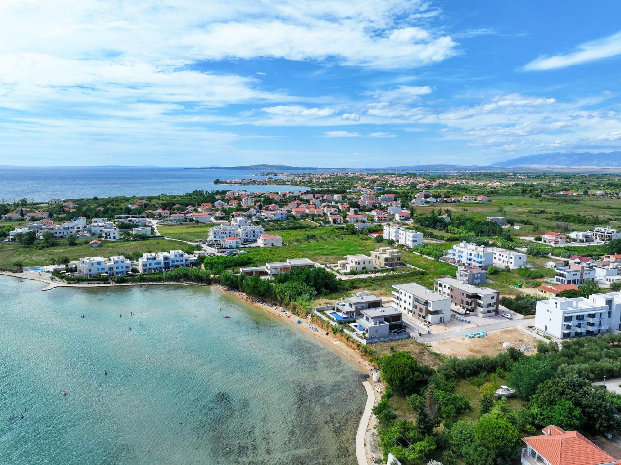 Deluxe Apartments Privlaka On The Sand Dış mekan fotoğraf