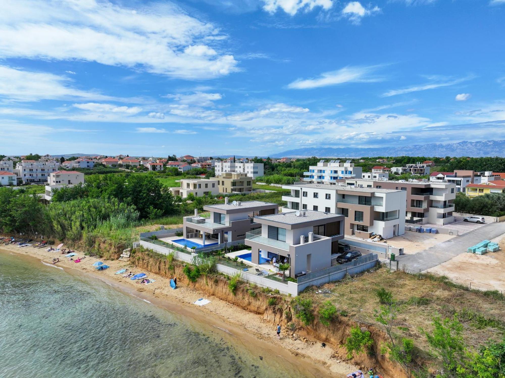 Deluxe Apartments Privlaka On The Sand Dış mekan fotoğraf