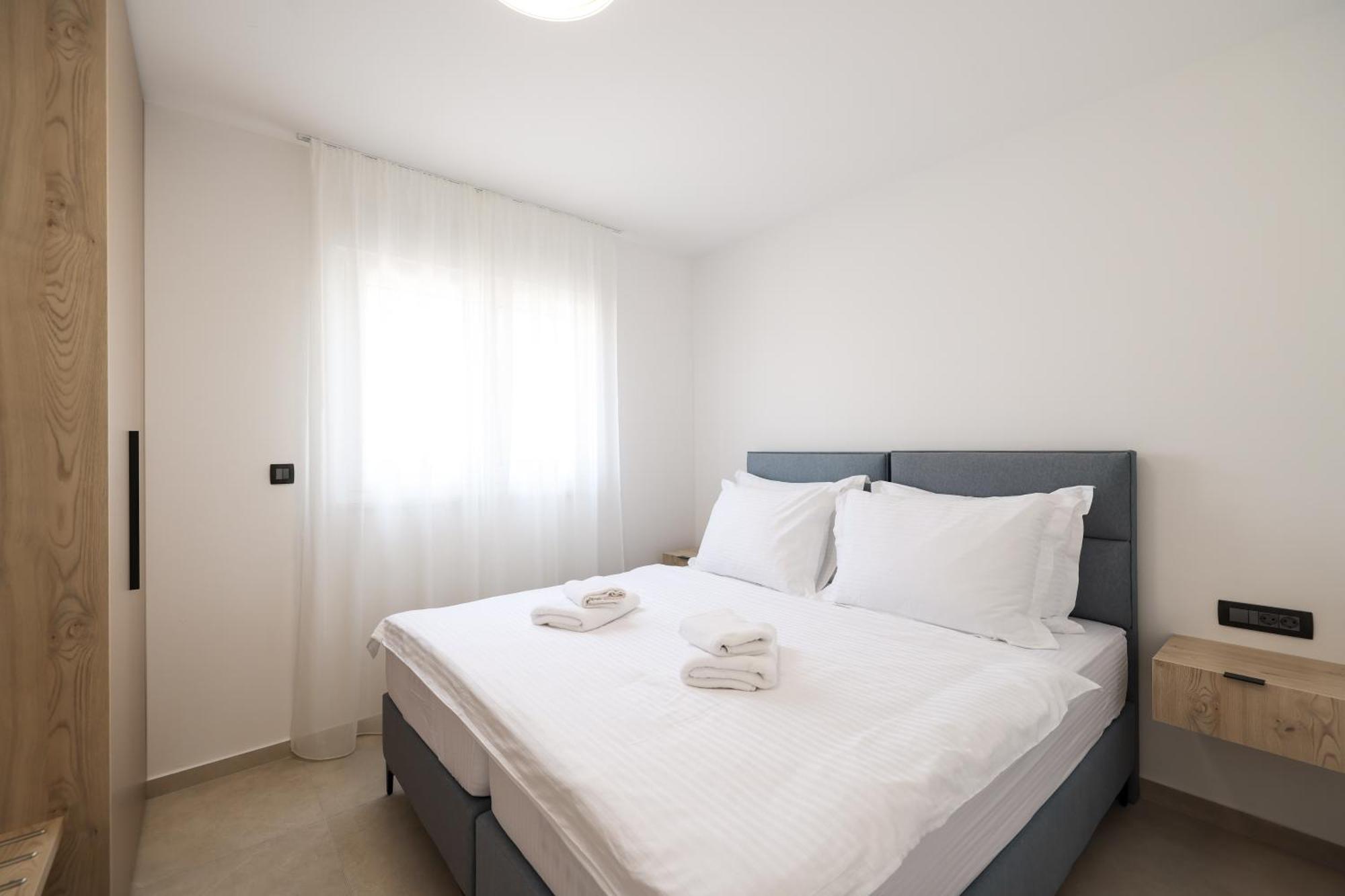 Deluxe Apartments Privlaka On The Sand Oda fotoğraf