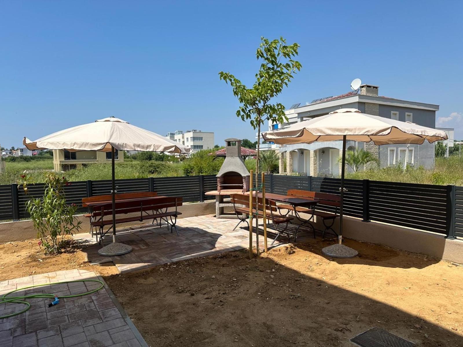 Deluxe Apartments Privlaka On The Sand Dış mekan fotoğraf